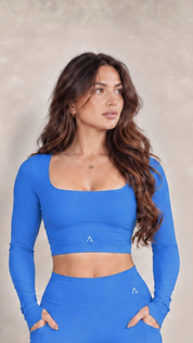 Dynamic Crop Top de manga larga- Electric Blue