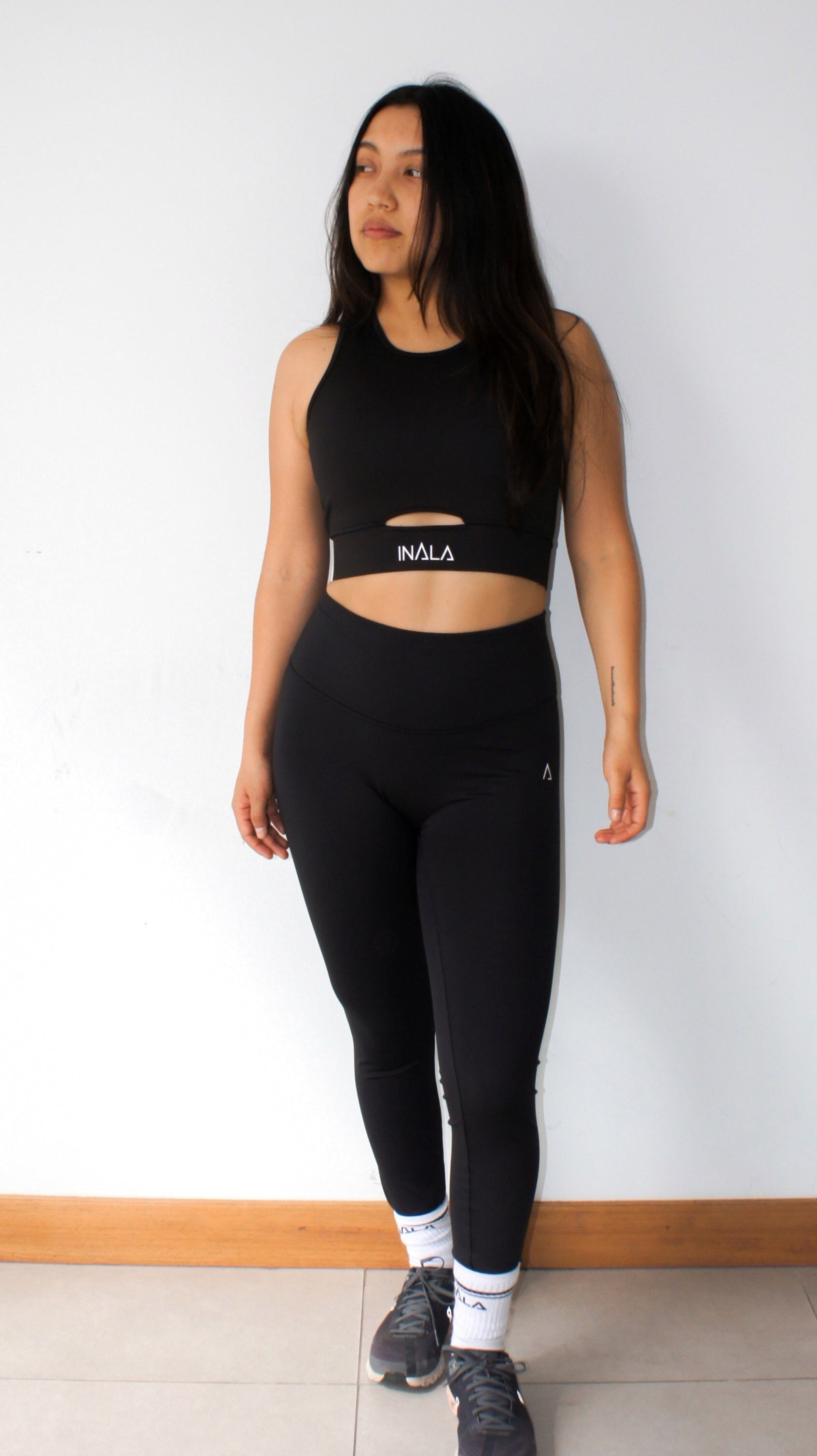 Essential Leggins Deportivas-Black