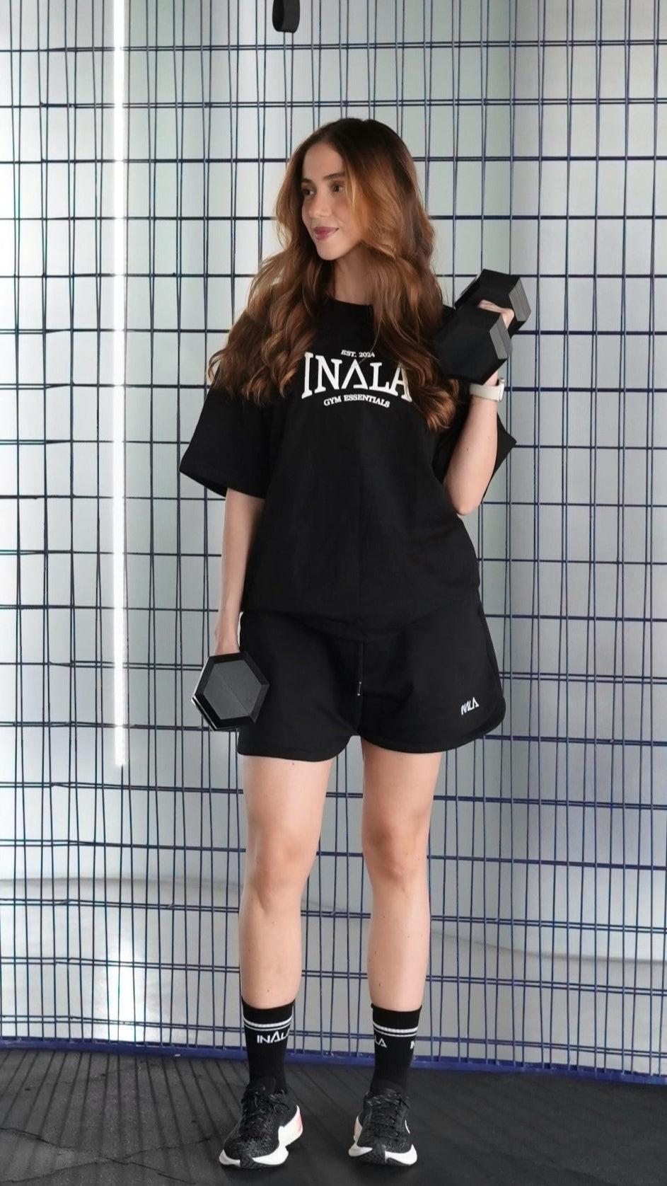 INALA Oversized T-Shirt- Black