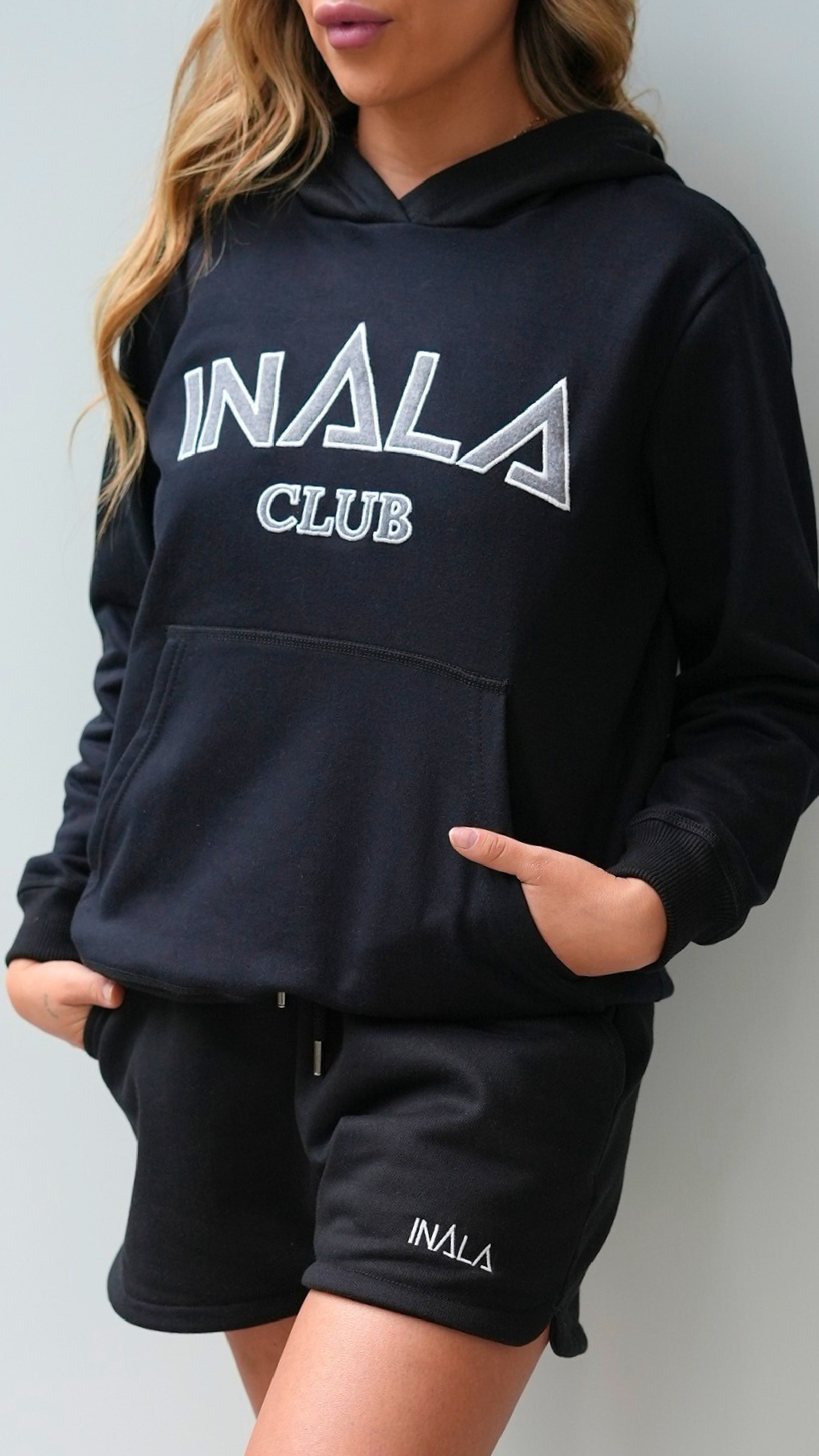 INALA Varsity Hoodie-Black