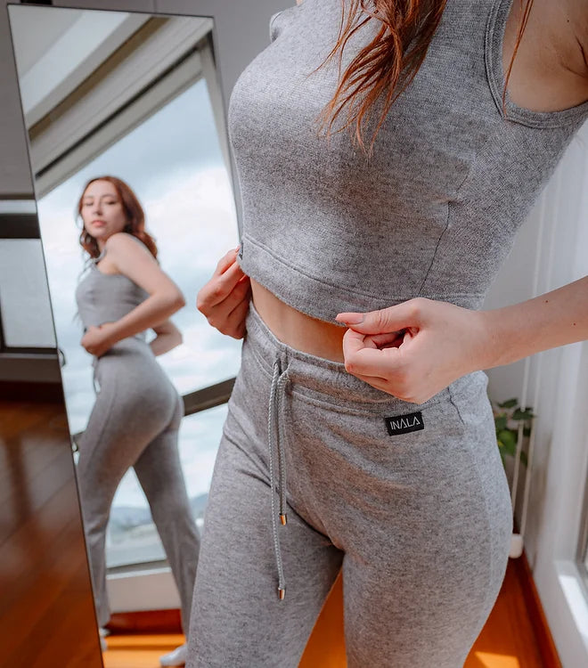 Feeling Inspired- Crop top-Light Grey